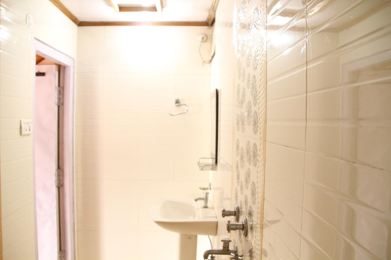 Hotel Vikrant Nainital Extérieur photo